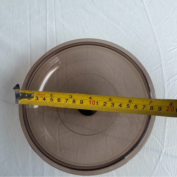 Vintage Corningware Amber Glass Simmer Pot 1.5L with Lid - Picture 12 of 13